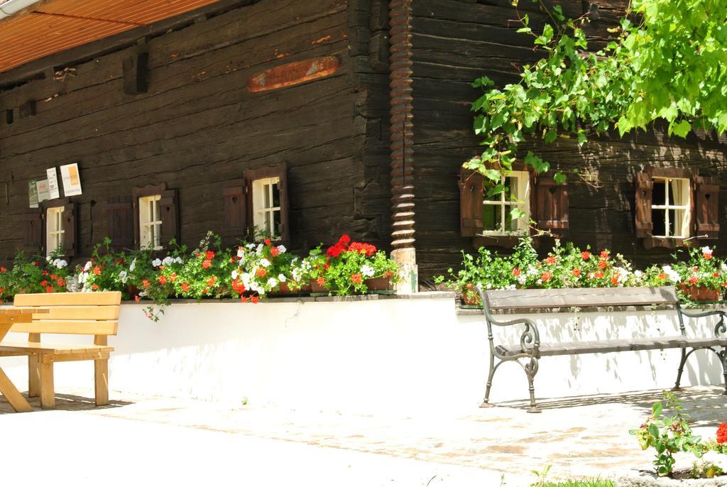 Weingut Primus Suedsteiermark Spielfeld Εξωτερικό φωτογραφία