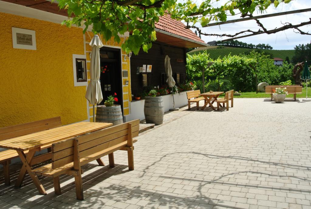 Weingut Primus Suedsteiermark Spielfeld Εξωτερικό φωτογραφία