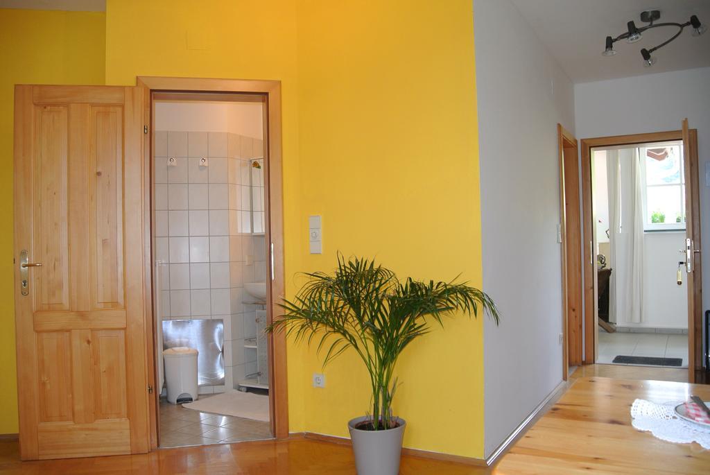 Weingut Primus Suedsteiermark Spielfeld Δωμάτιο φωτογραφία