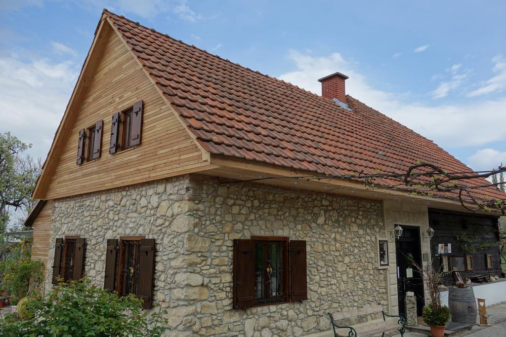 Weingut Primus Suedsteiermark Spielfeld Εξωτερικό φωτογραφία